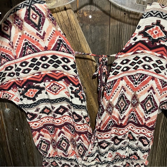 Toxik low cut Aztec printed jumpsuit with pockets! size‎ large - Picture 6 of 7